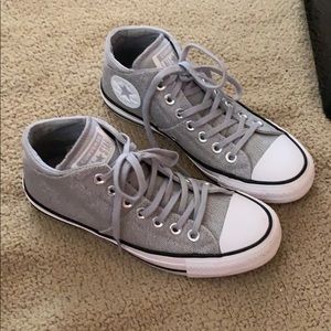 Converse tennis shoes